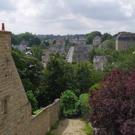 Dinan Chateau - Parking Inclus المظهر الخارجي الصورة